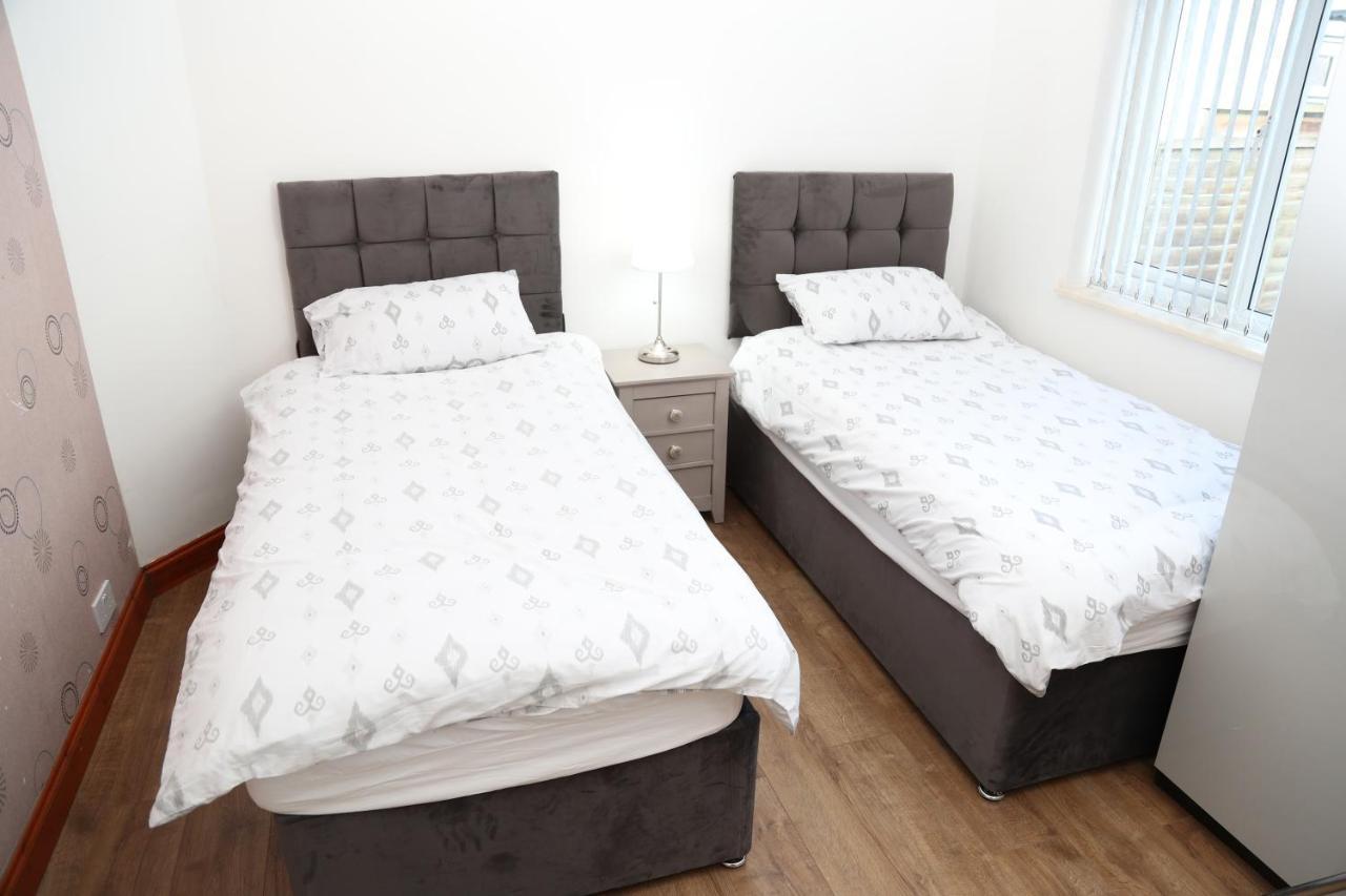 Cosy 3-Bed Bungalow Nec Airport Close To Amenities برمنغهام المظهر الخارجي الصورة